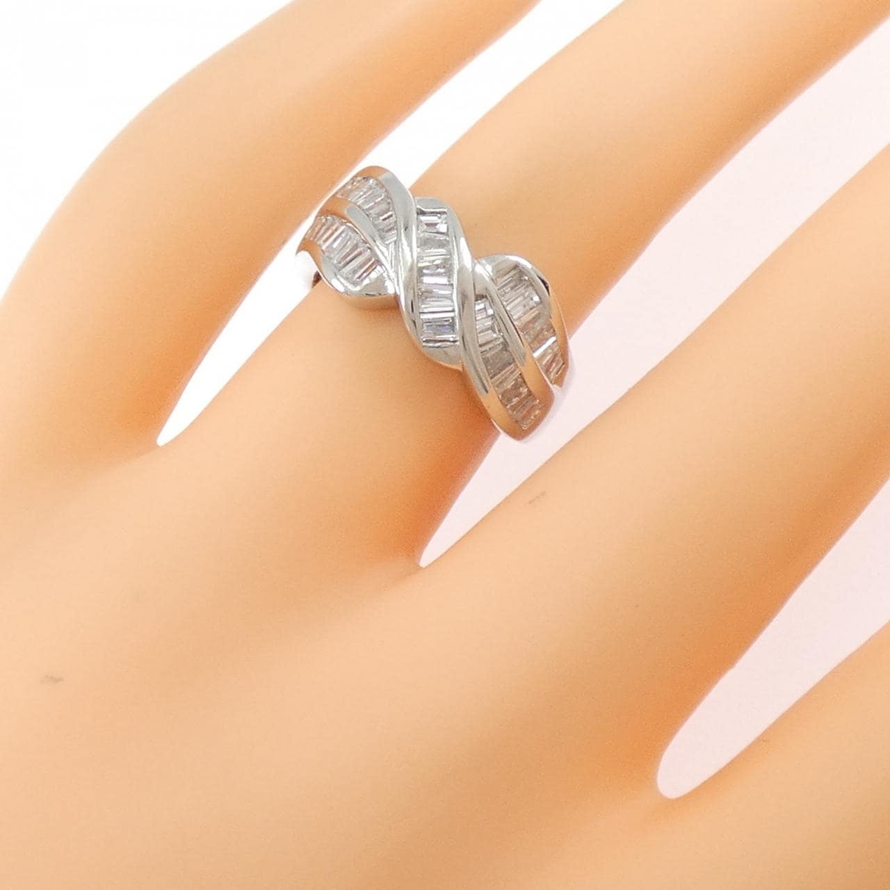 PT900 ダイヤモンド リング 1.10CT