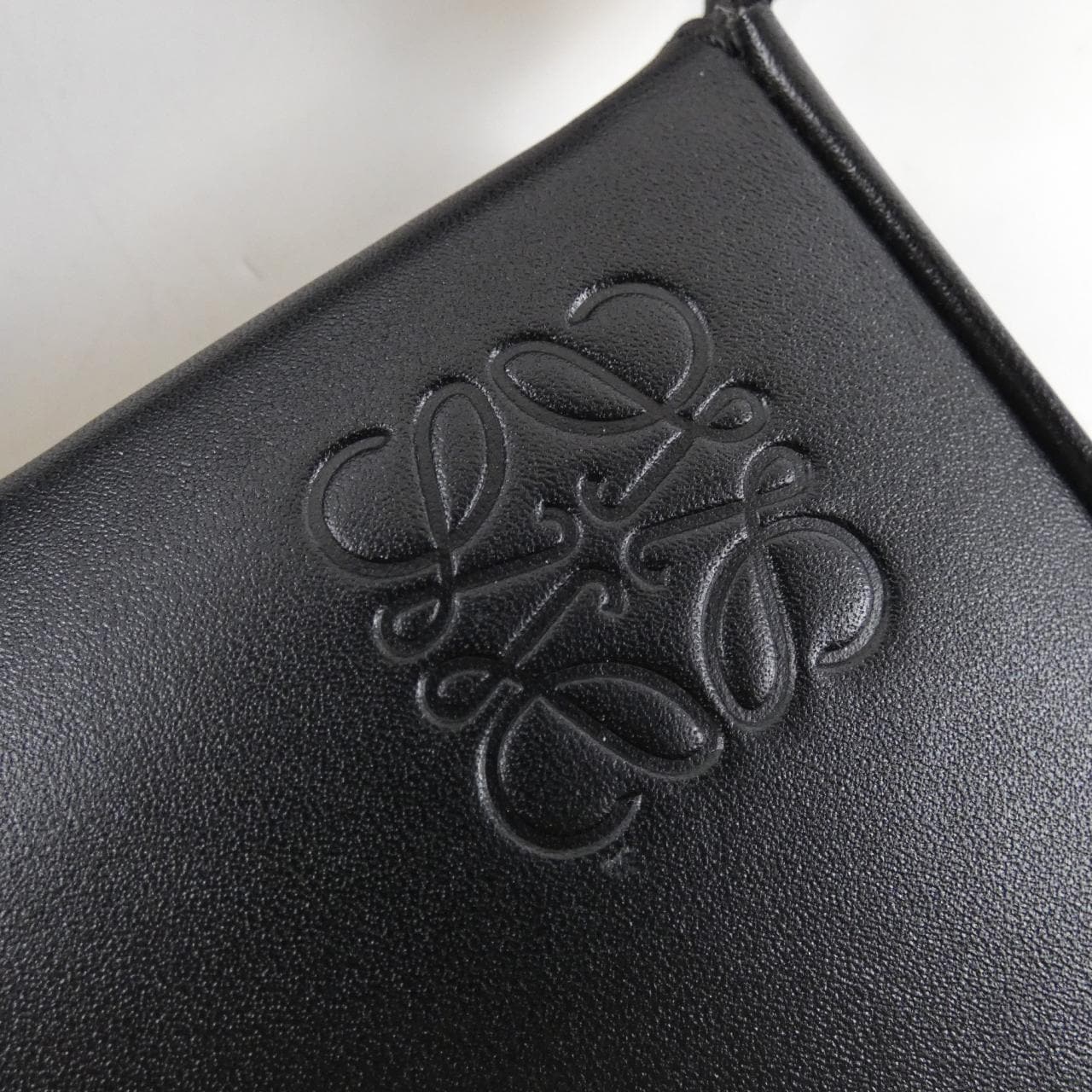 ロエベ ヒール ポーチ スモール 109 54 T14 ショルダーバッグ