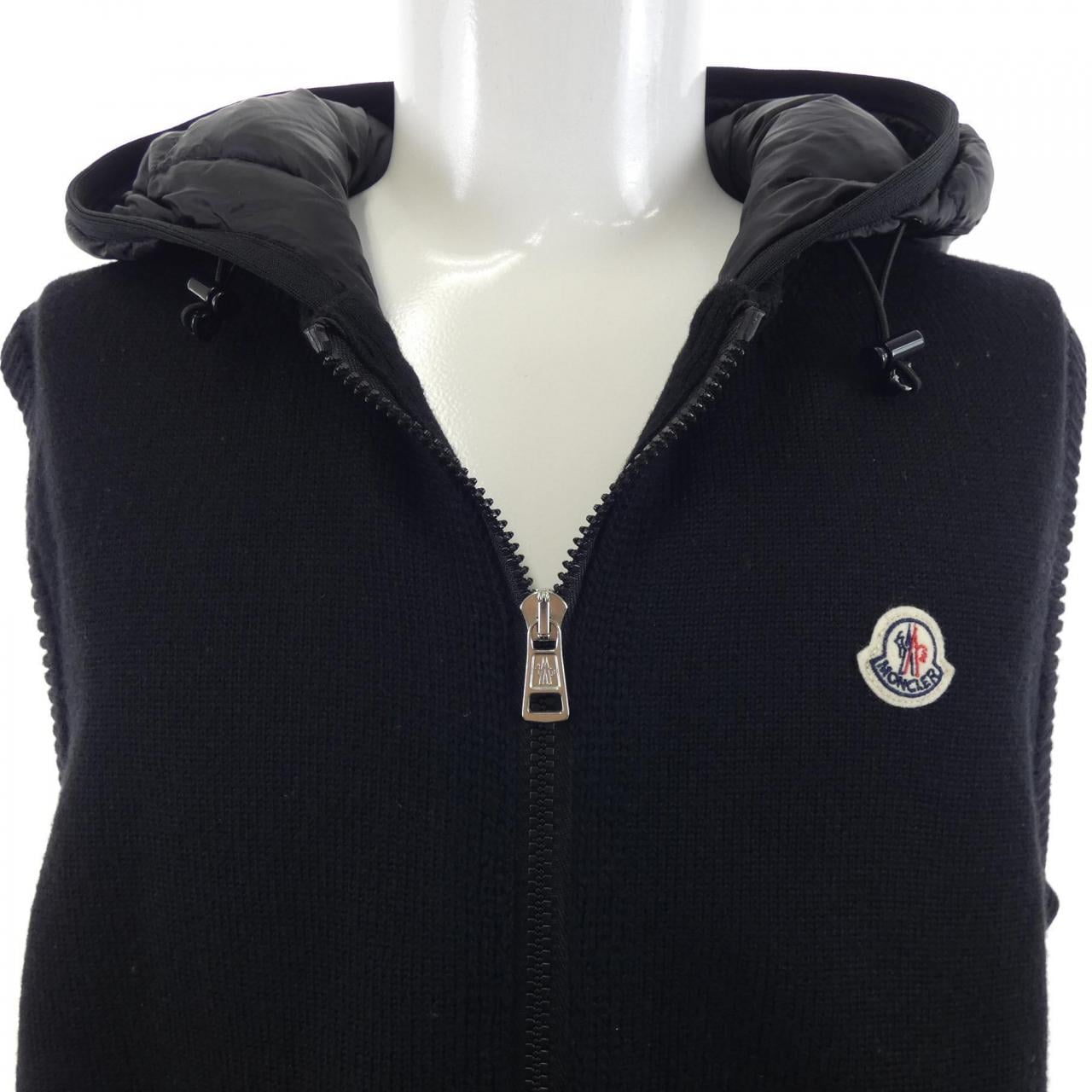 モンクレール MONCLER 20919419200 ダウンベスト