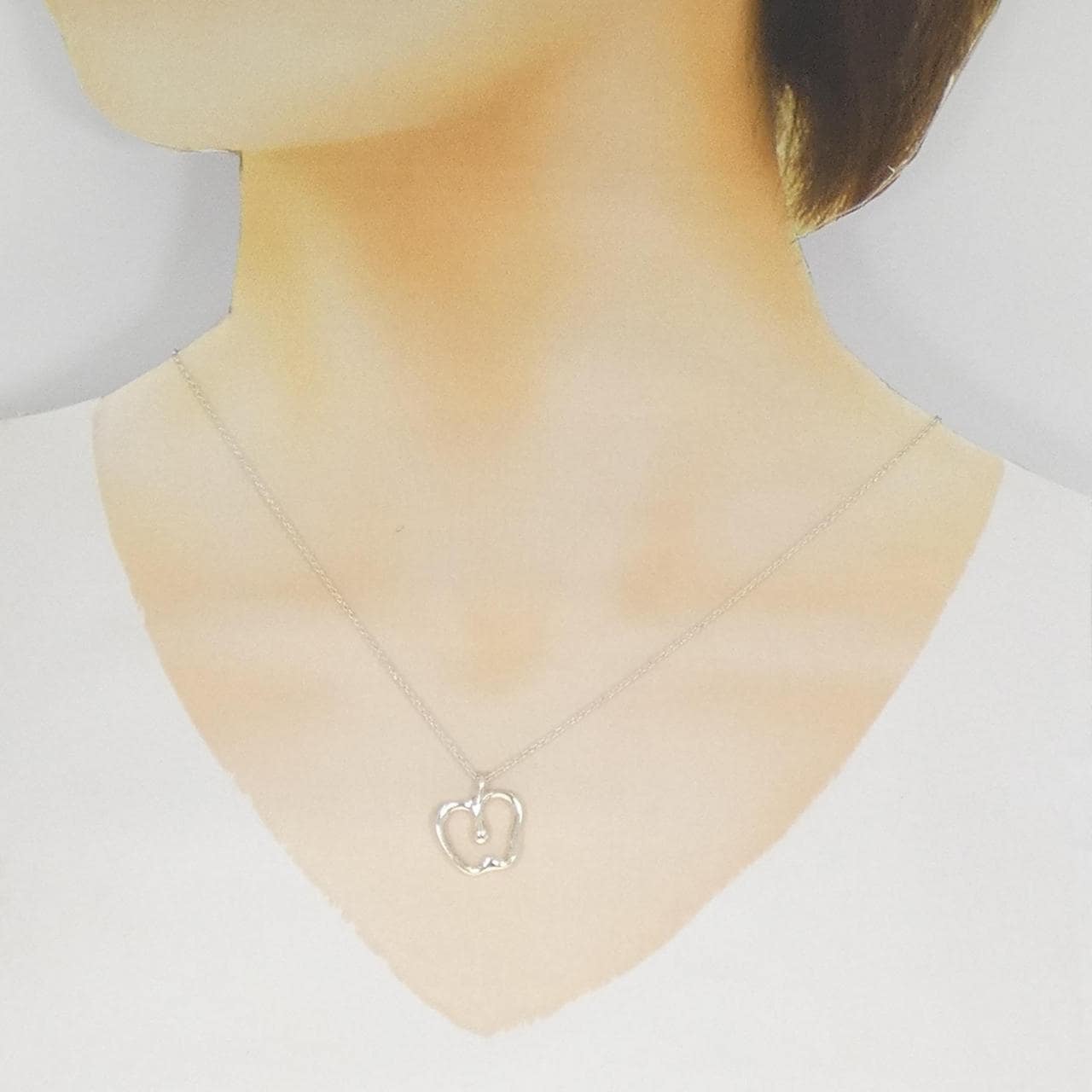 ティファニー アップル スモール ネックレス