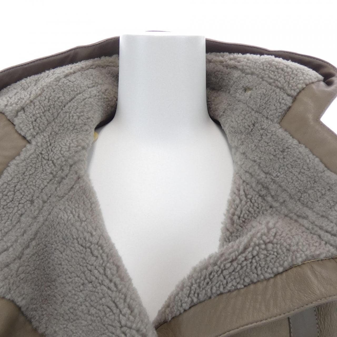 エルメス HERMES 37-7007 ムートンコート