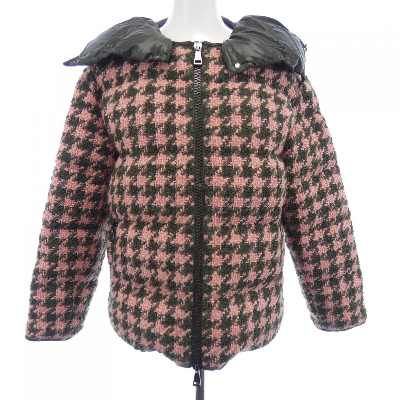 モンクレール MONCLER CHEVRIL ダウンジャケット