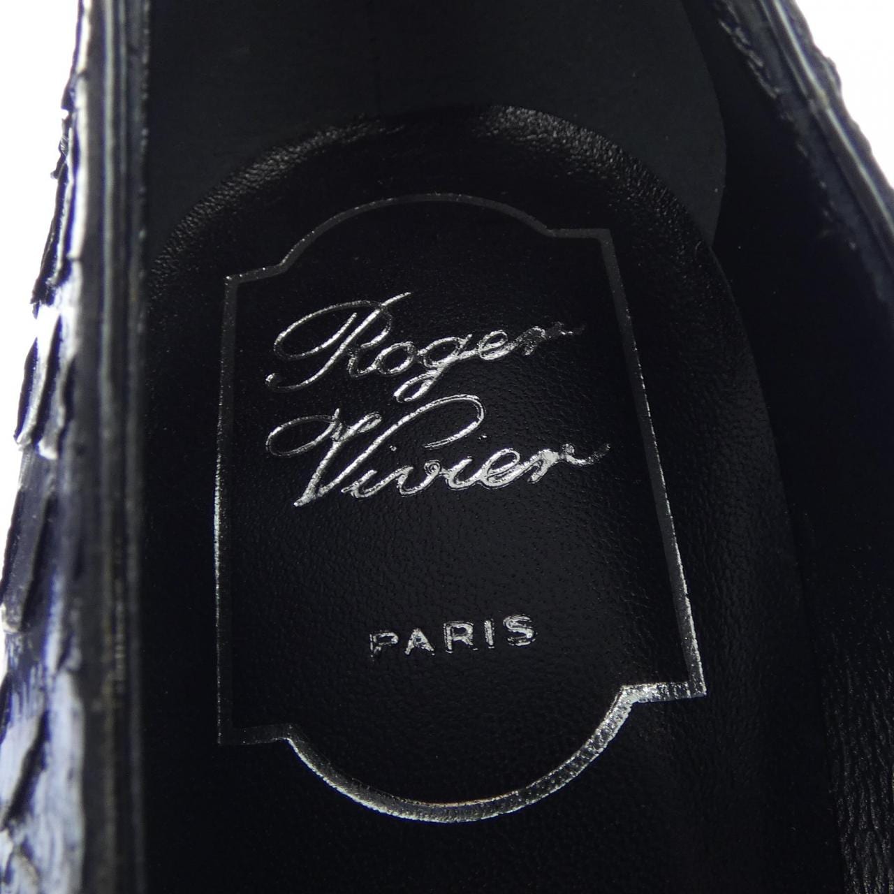 ロジェヴィヴィエ ROGER VIVIER パンプス