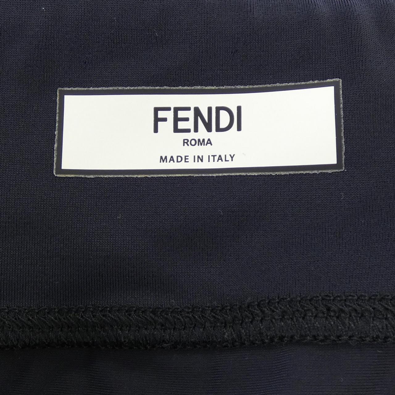 フェンディ FENDI FAB178 A7YZ ショートパンツ