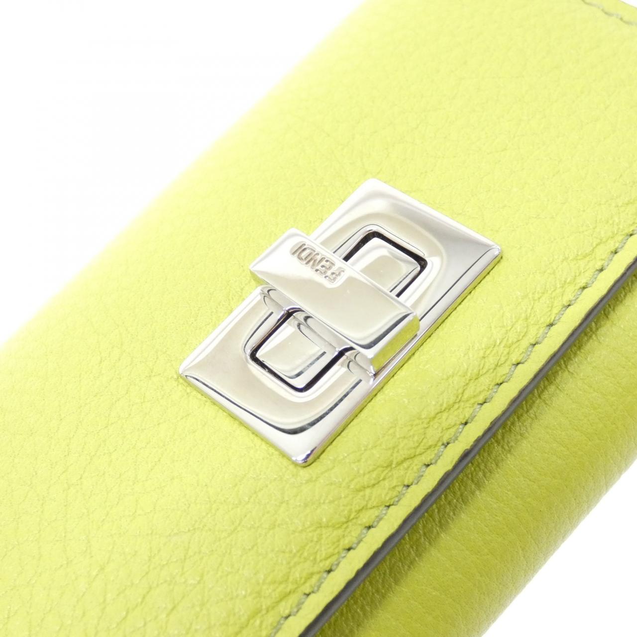 フェンディ SELLERIA ピーカブー 8AP159 A91B キーケース