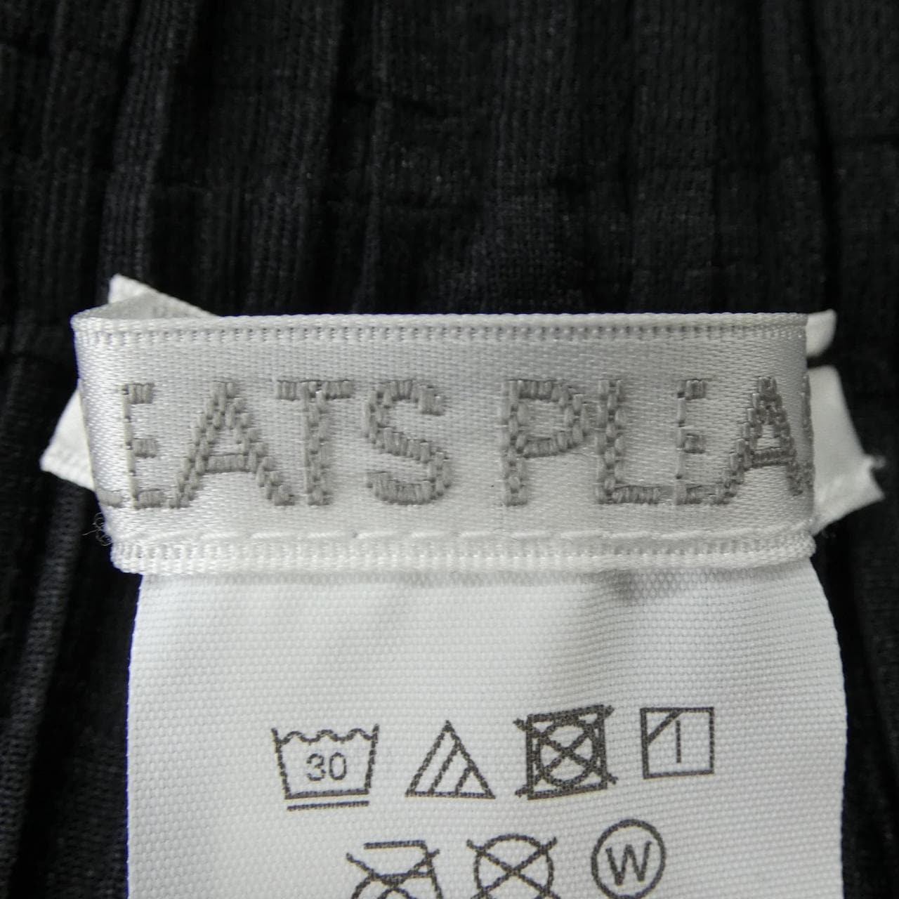 プリーツプリーズ PLEATS PLEASE PP05JF402 パンツ