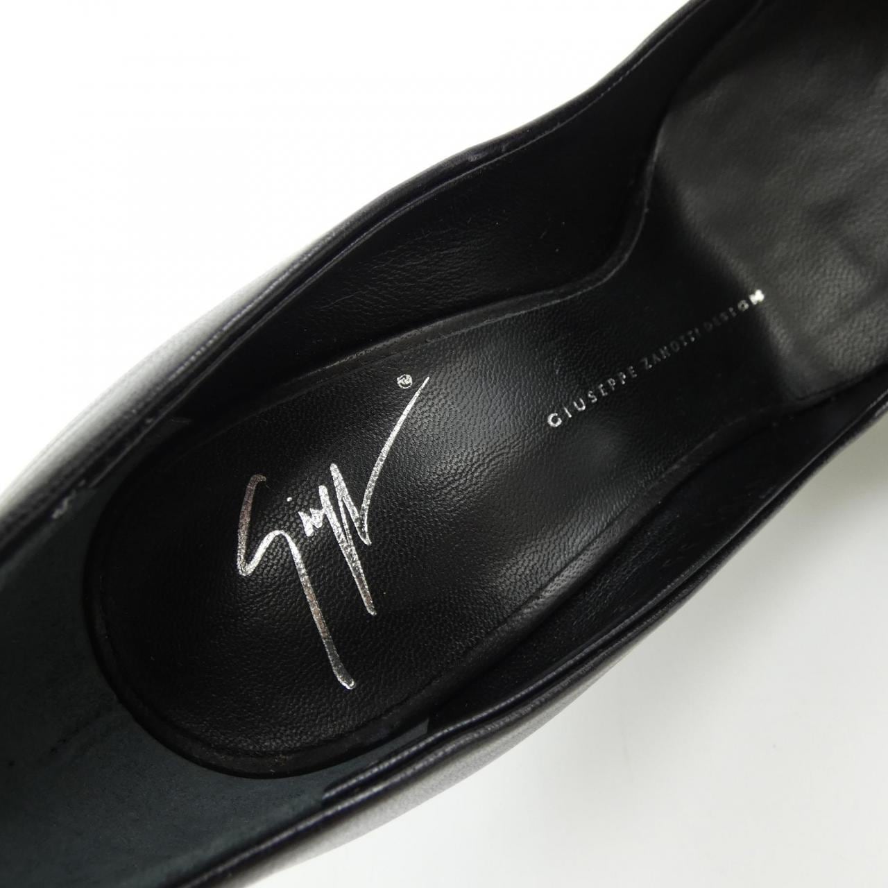 ジュゼッペザノッティ GIUSEPPE ZANOTTI パンプス