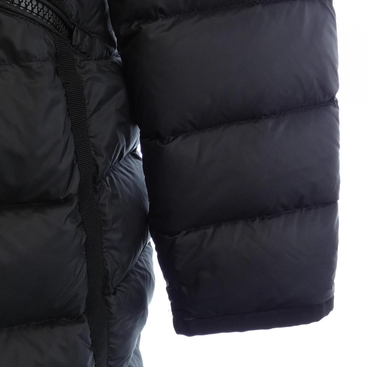 モンクレール MONCLER HERMIFUR ダウンコート