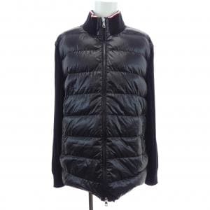 モンクレール MONCLER 20919B00001 ダウンジャケット