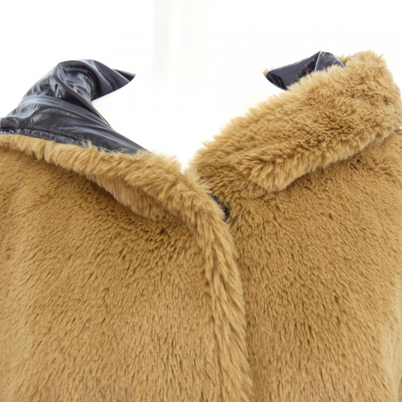 モンクレール MONCLER ACTEE コート