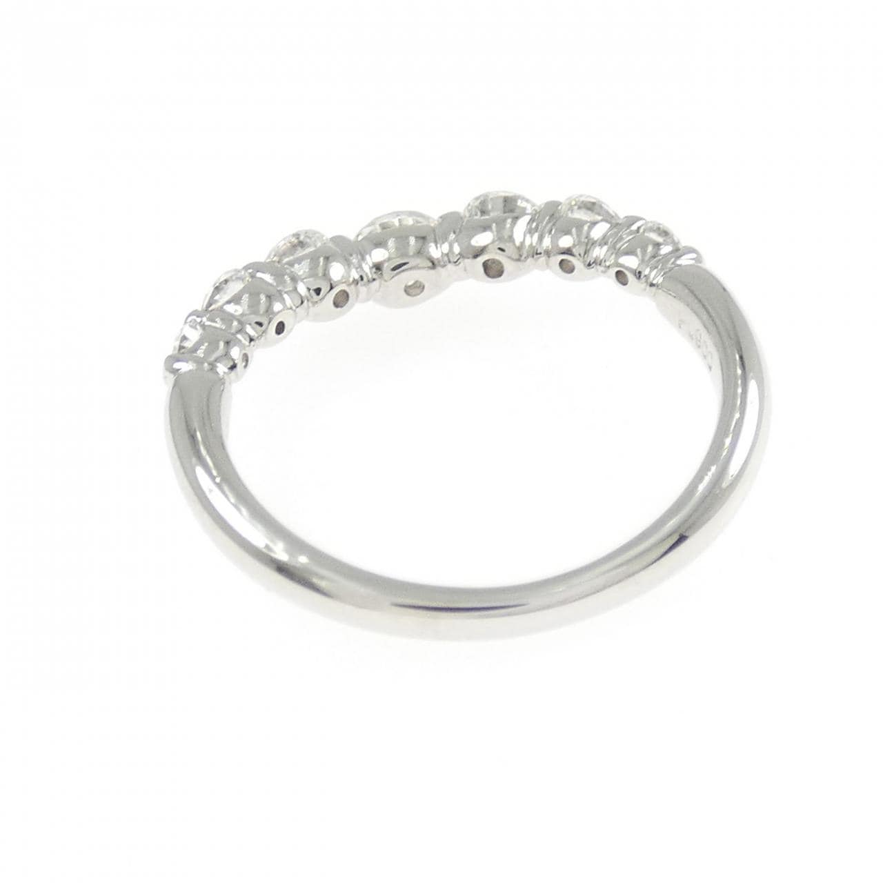 PT900 ダイヤモンド リング 0.70CT