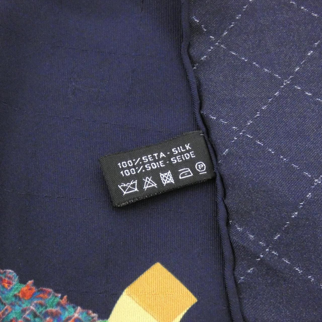 シャネル スカーフ