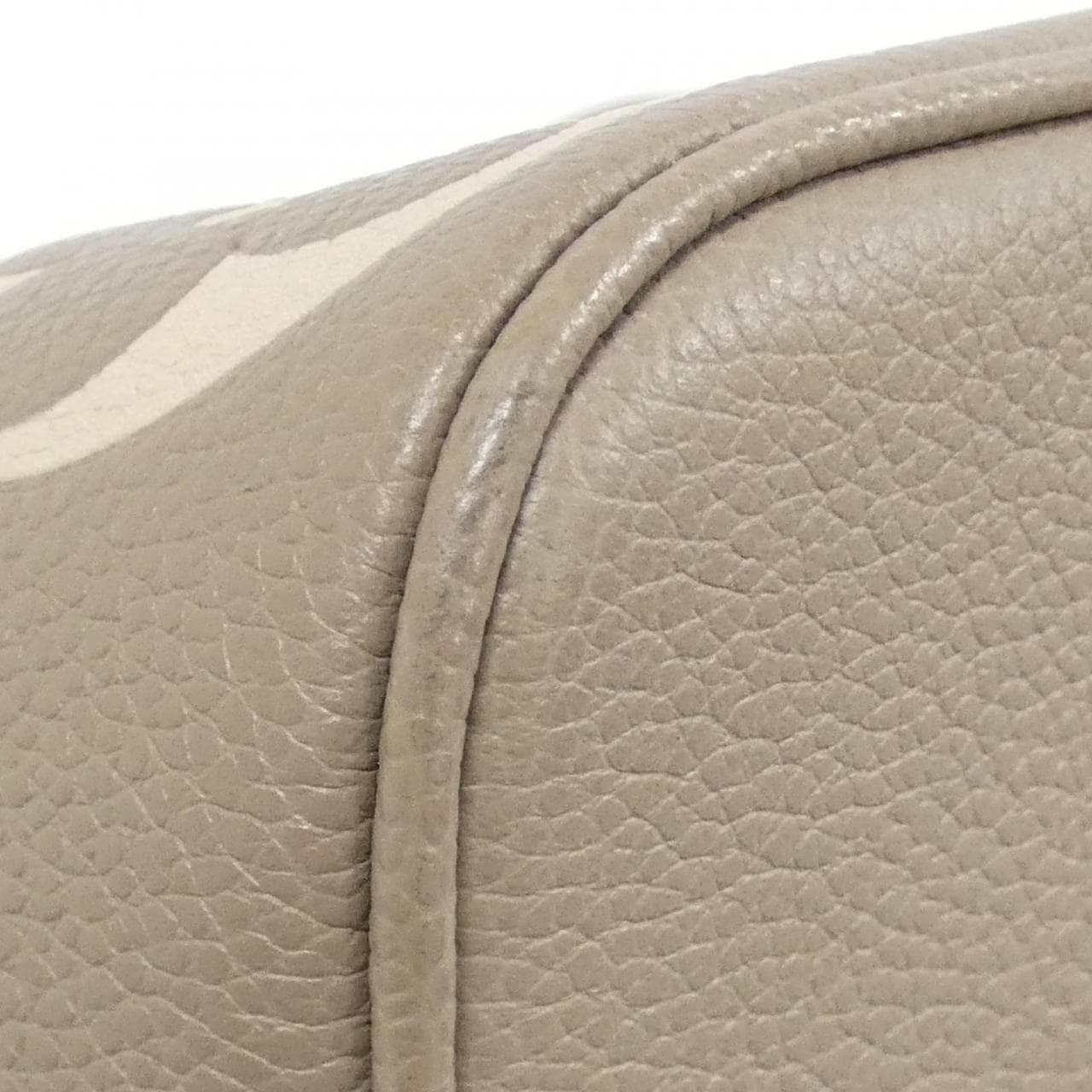 ルイヴィトン バイカラー モノグラム アンプラント ネオ ノエ MM M45555 ショルダーバッグ