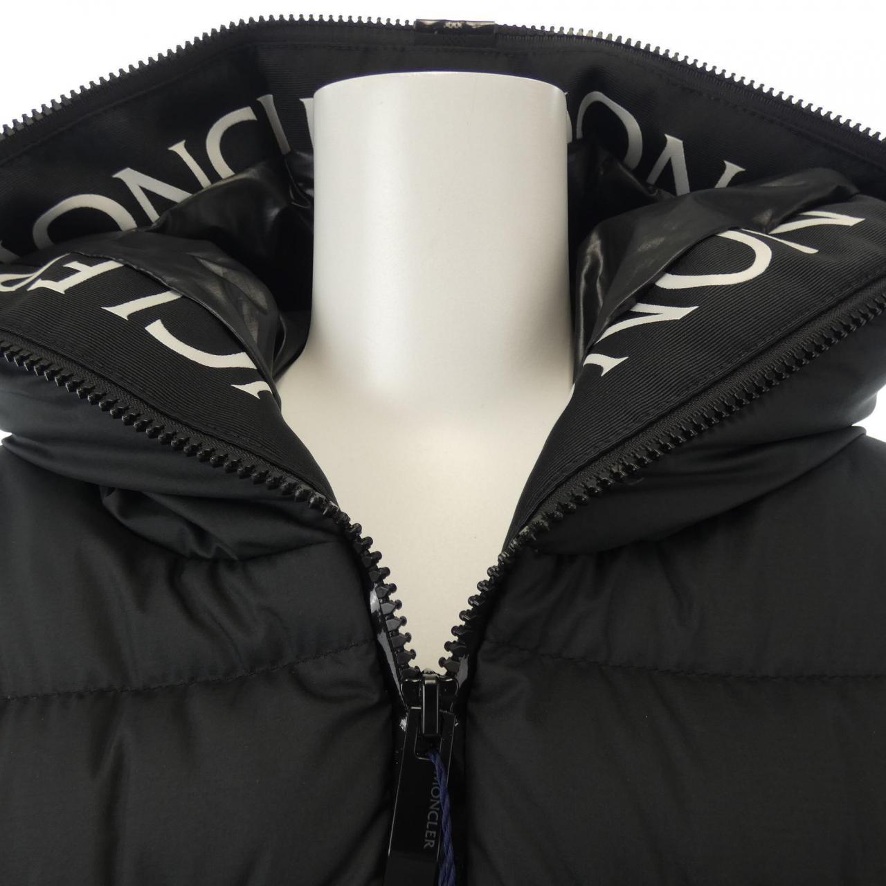 【新品】モンクレール MONCLER ダウンジャケット