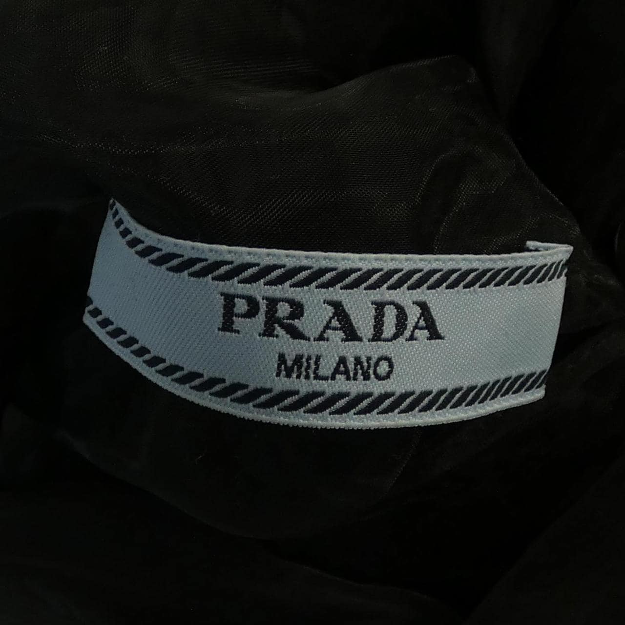 プラダ PRADA トップス