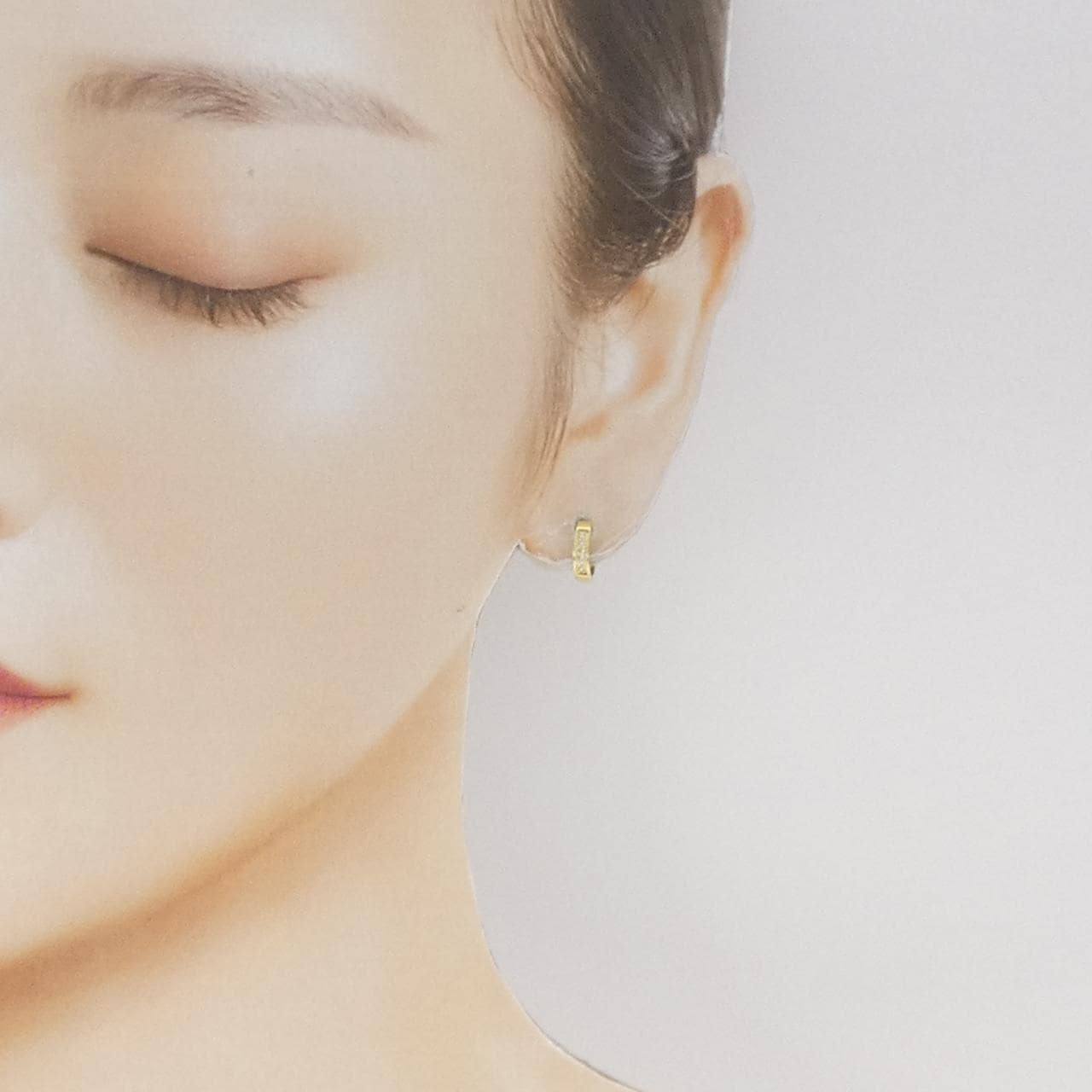 K18YG ダイヤモンド ピアス 0.06CT