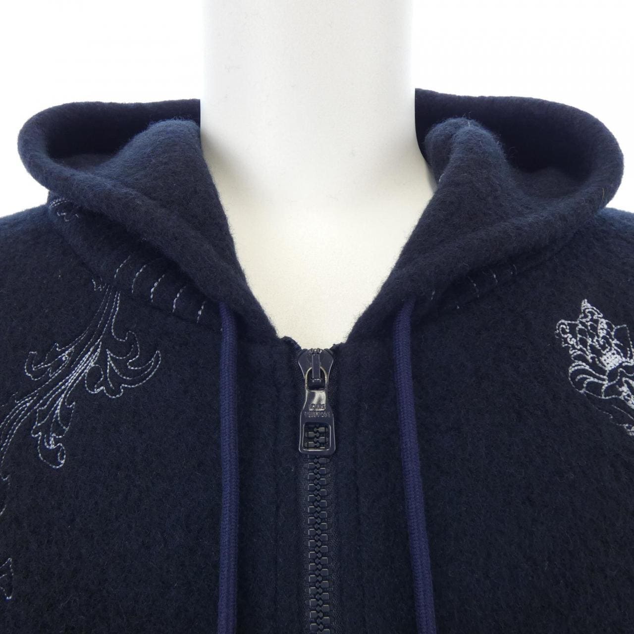 ルイヴィトン LOUIS VUITTON エンブロイダリーLVフラワージップスルーフーディー HJY83WXJB パーカー