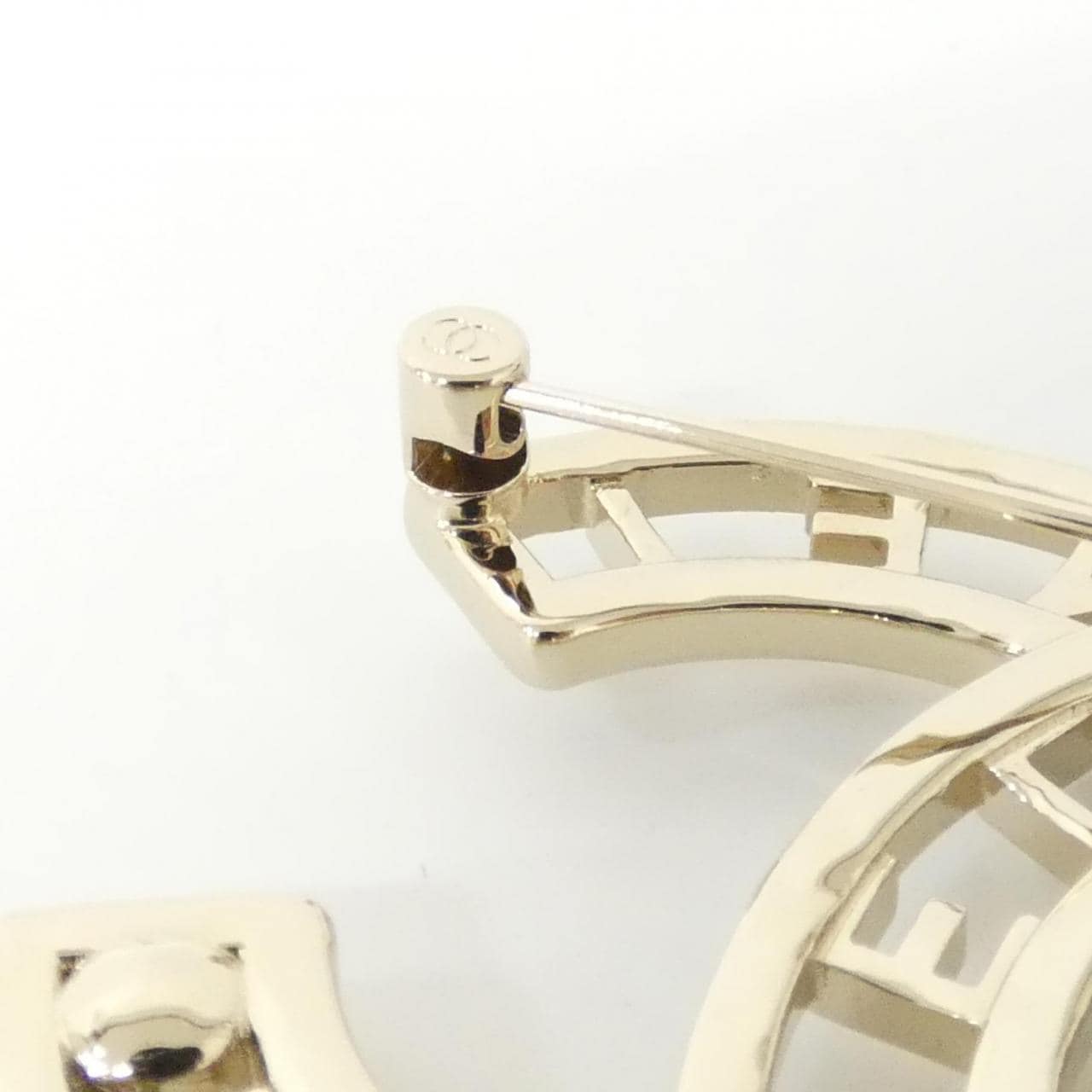 【未使用品】シャネル AB4879 ブローチ