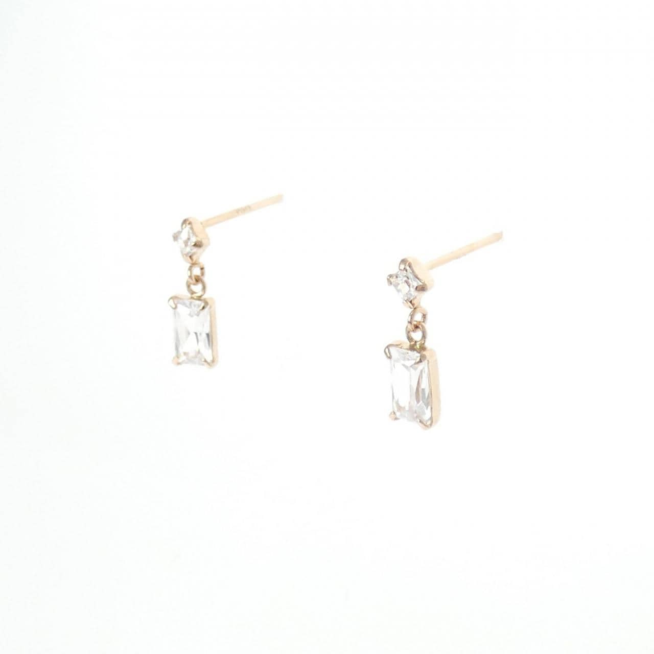 K10PG キュービック ピアス