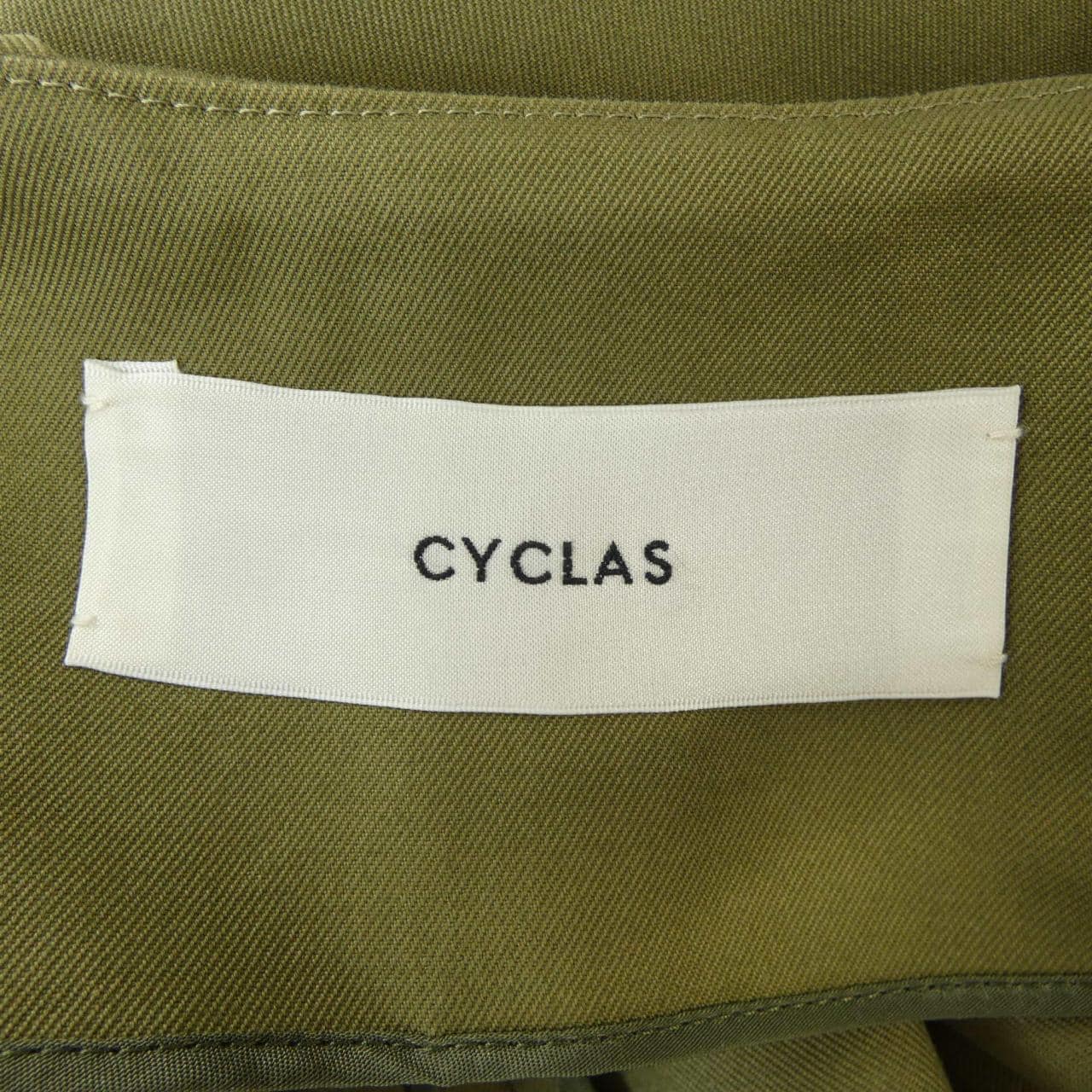 シクラス CYCLAS ジャケット