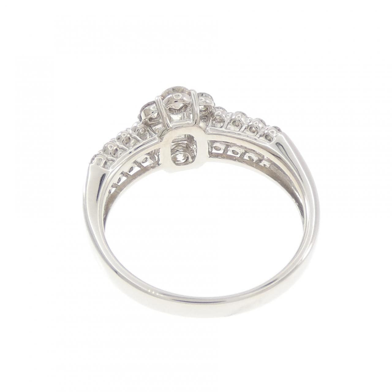 PT900 ダイヤモンド リング 1.00CT