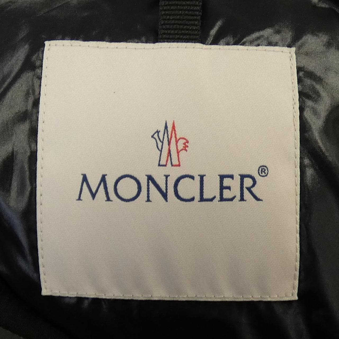 モンクレール MONCLER KERJEAN ダウンジャケット