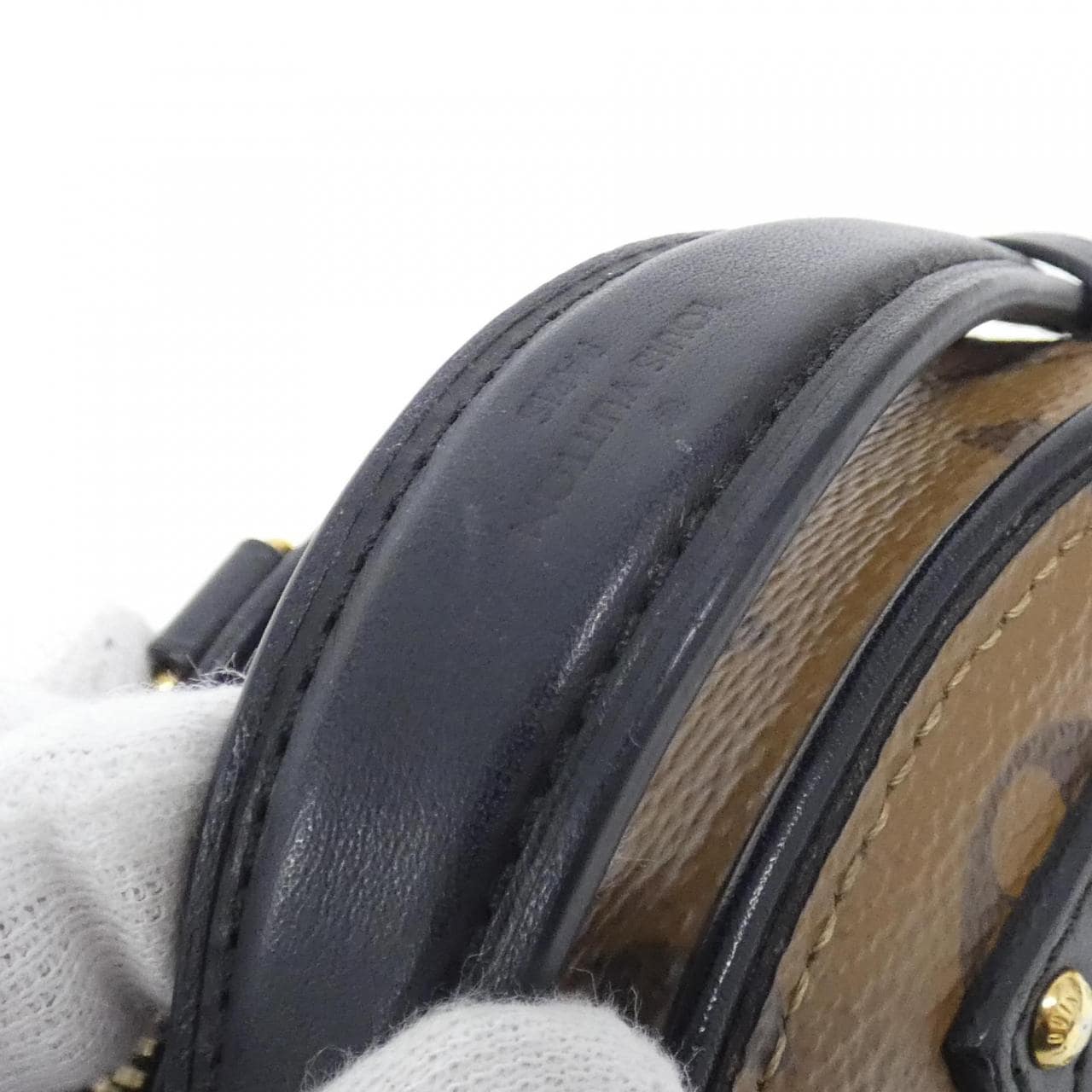 ルイヴィトン モノグラム リバース ミニ ボワット シャポー M68276 ショルダーバッグ