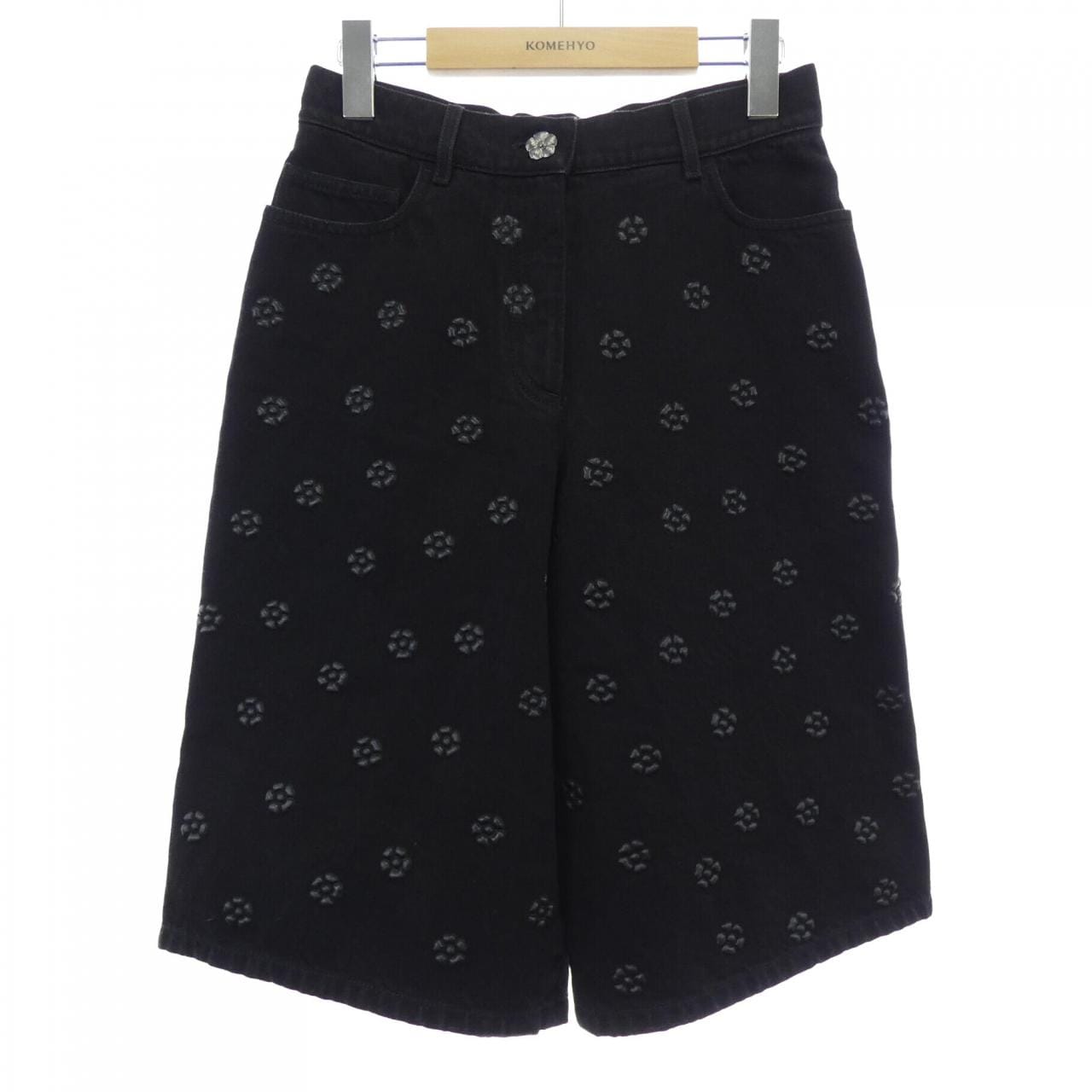 シャネル CHANEL バミューダパンツ　エンボスデニム P75953V67729 ショートパンツ