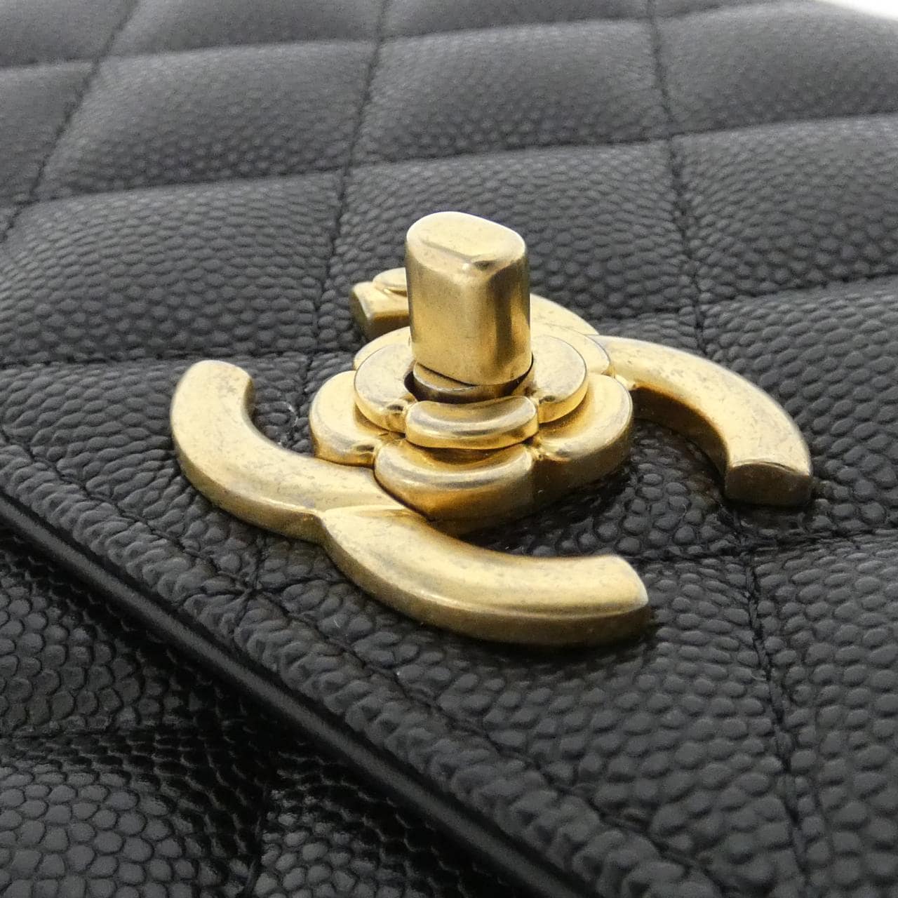 シャネル AP3580 チェーンウォレット