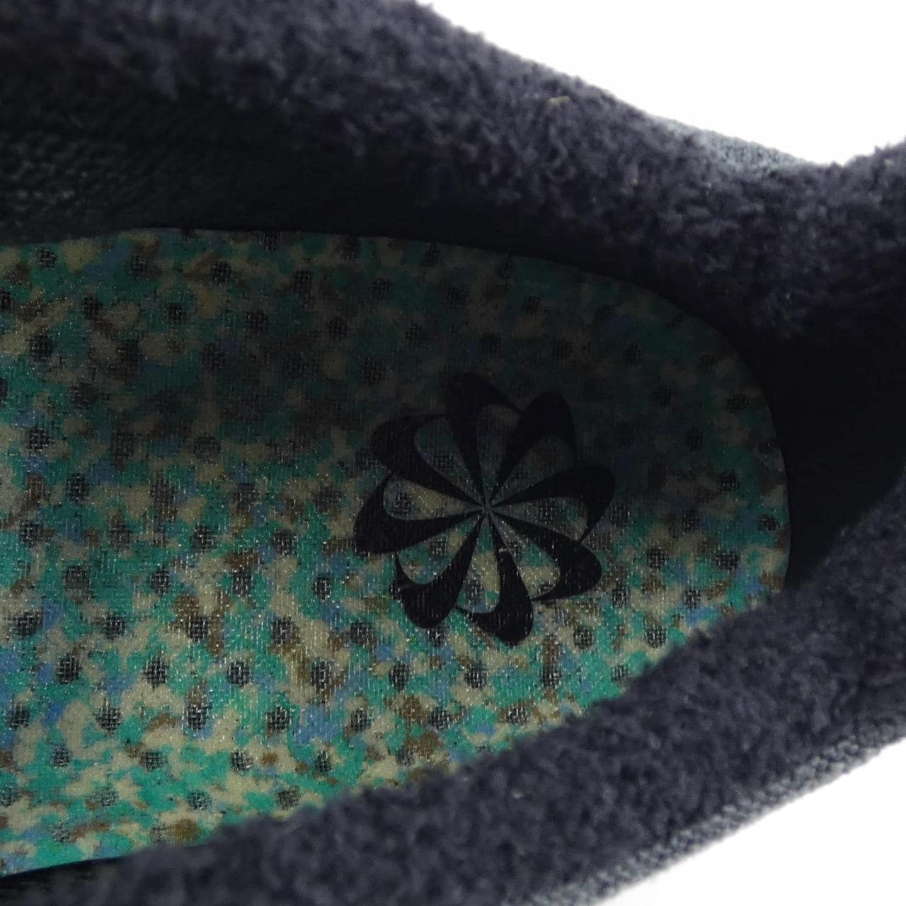ナイキ NIKE スニーカー