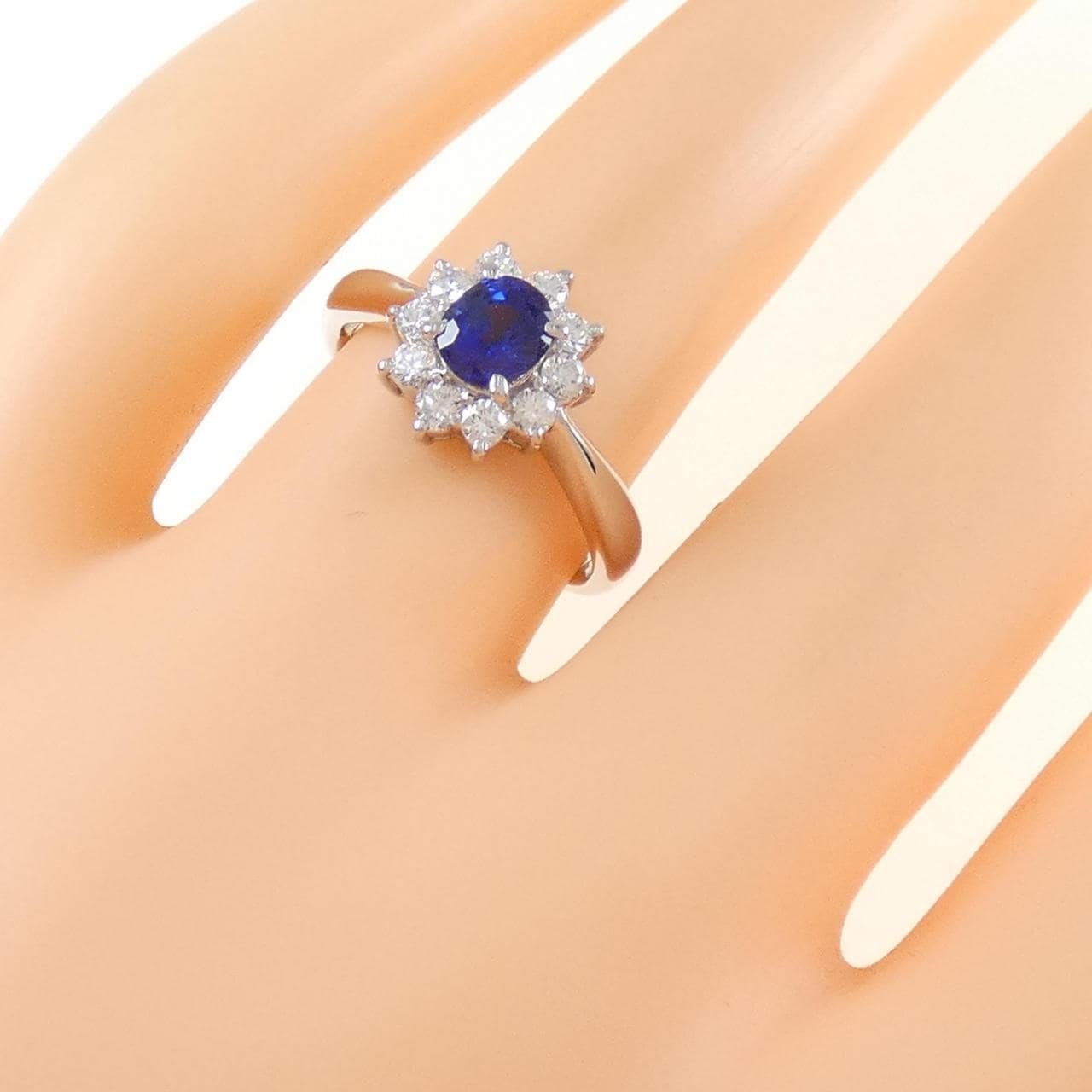 PT900 サファイヤ リング 0.82CT