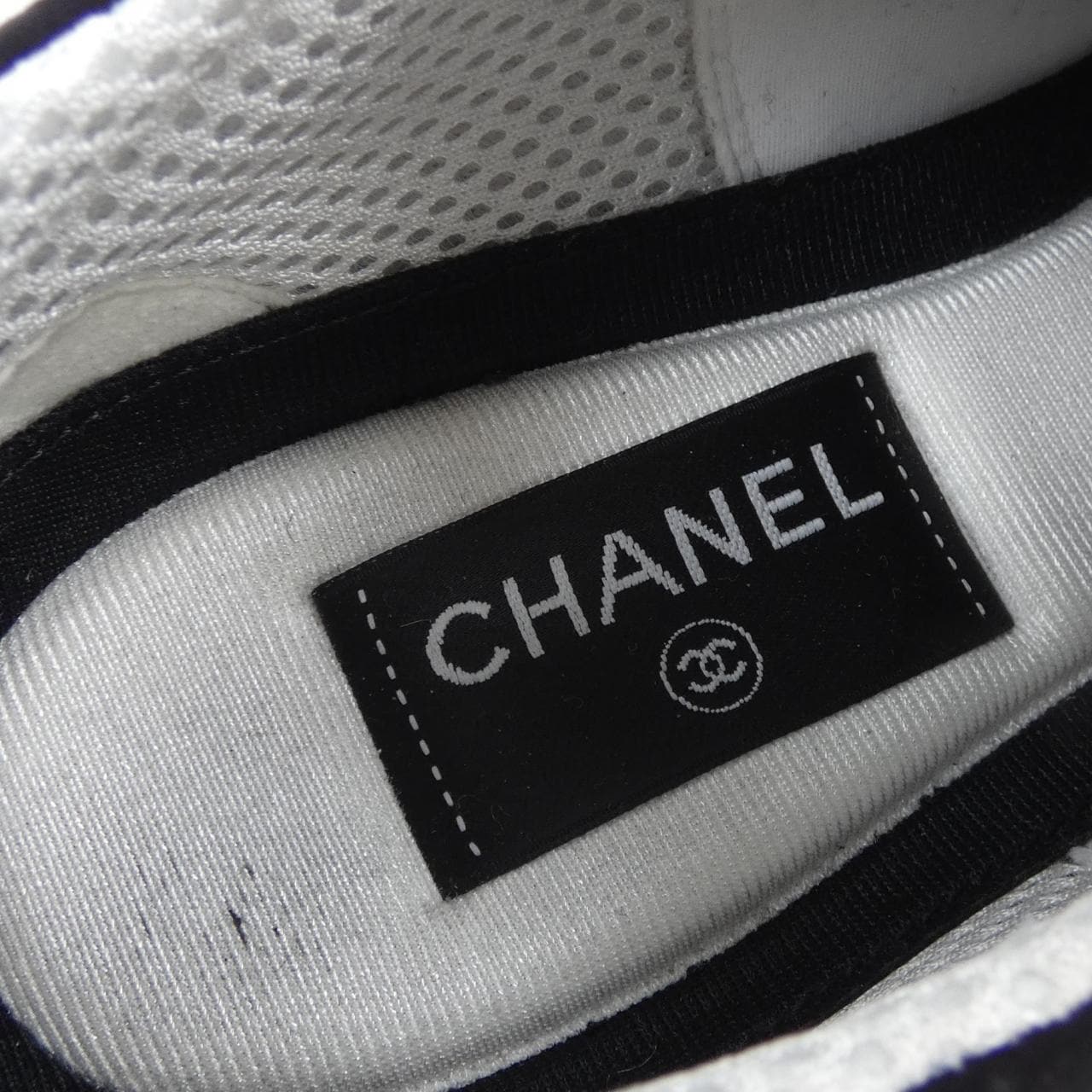 シャネル CHANEL METIERS D'ART G46609B21320 スニーカー