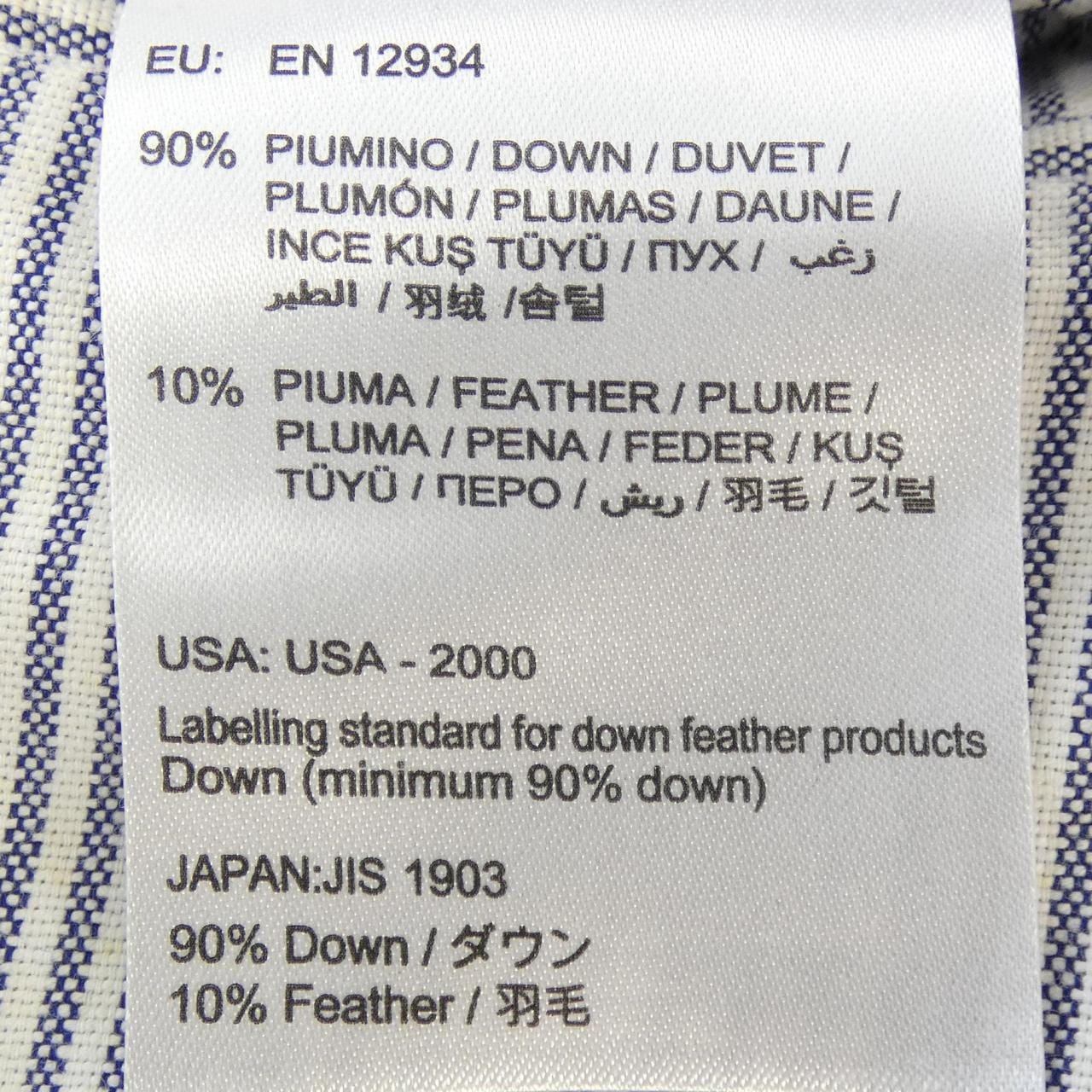 モンクレールガムブルー MONCLER GAMMEBLEU 223913131200 ダウンコート