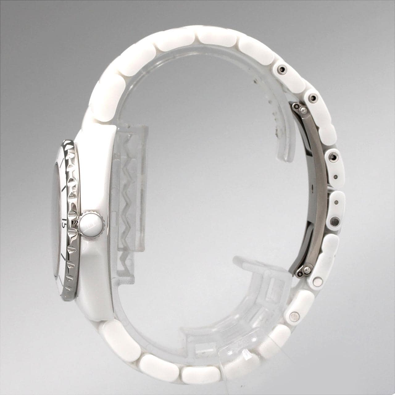 シャネル J12 33mmセラミック H0968 セラミック クォーツ