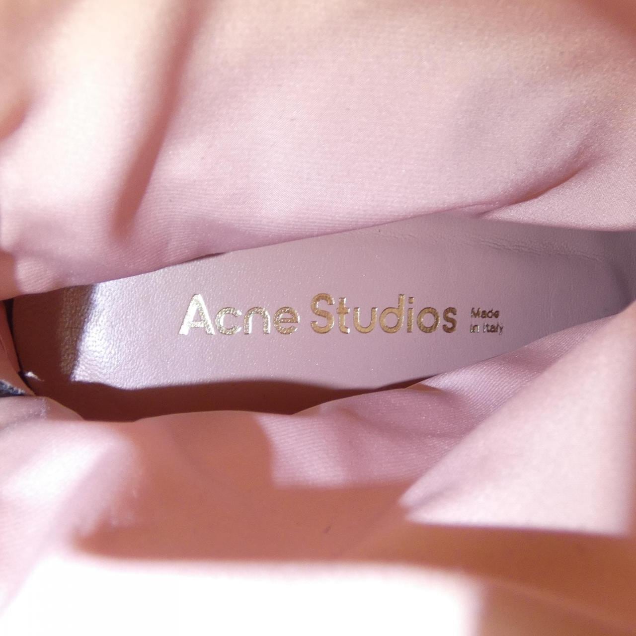 ACNE STUDIOS靴