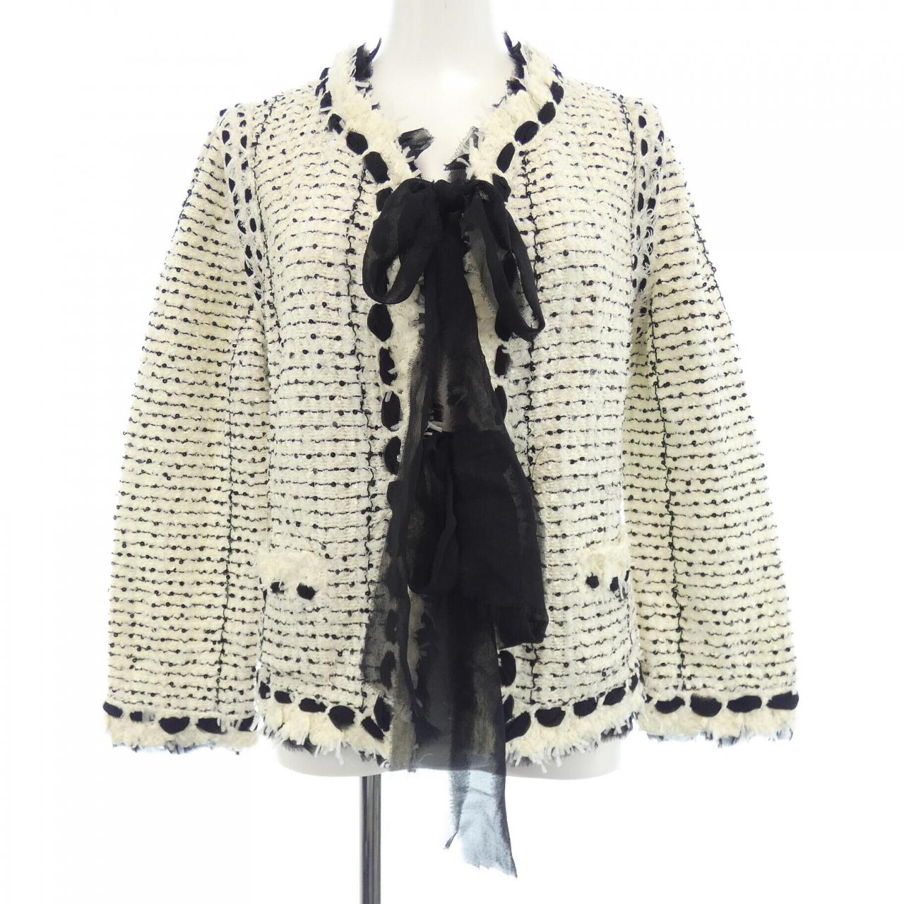 【ヴィンテージ】シャネル CHANEL P25414W03520 05P ノーカラージャケット