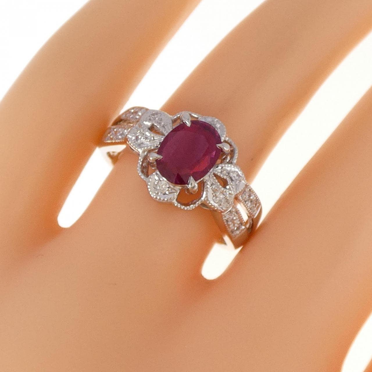 PT ルビー リング 0.95CT