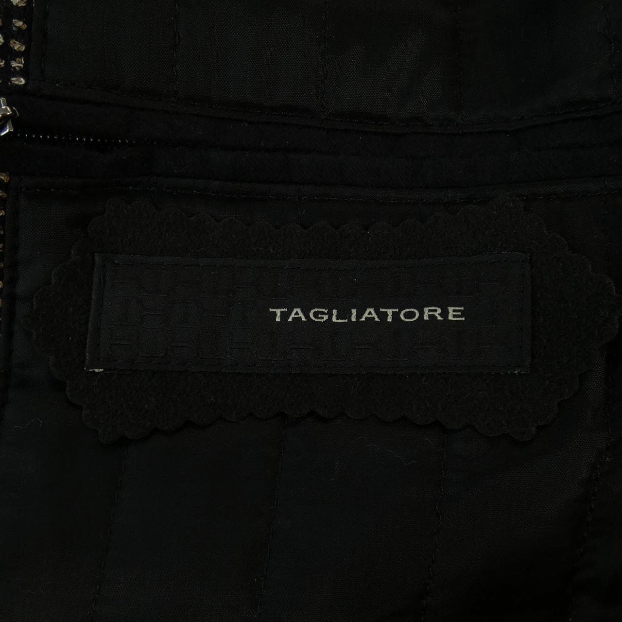 タリアトーレ TAGLIATORE コート
