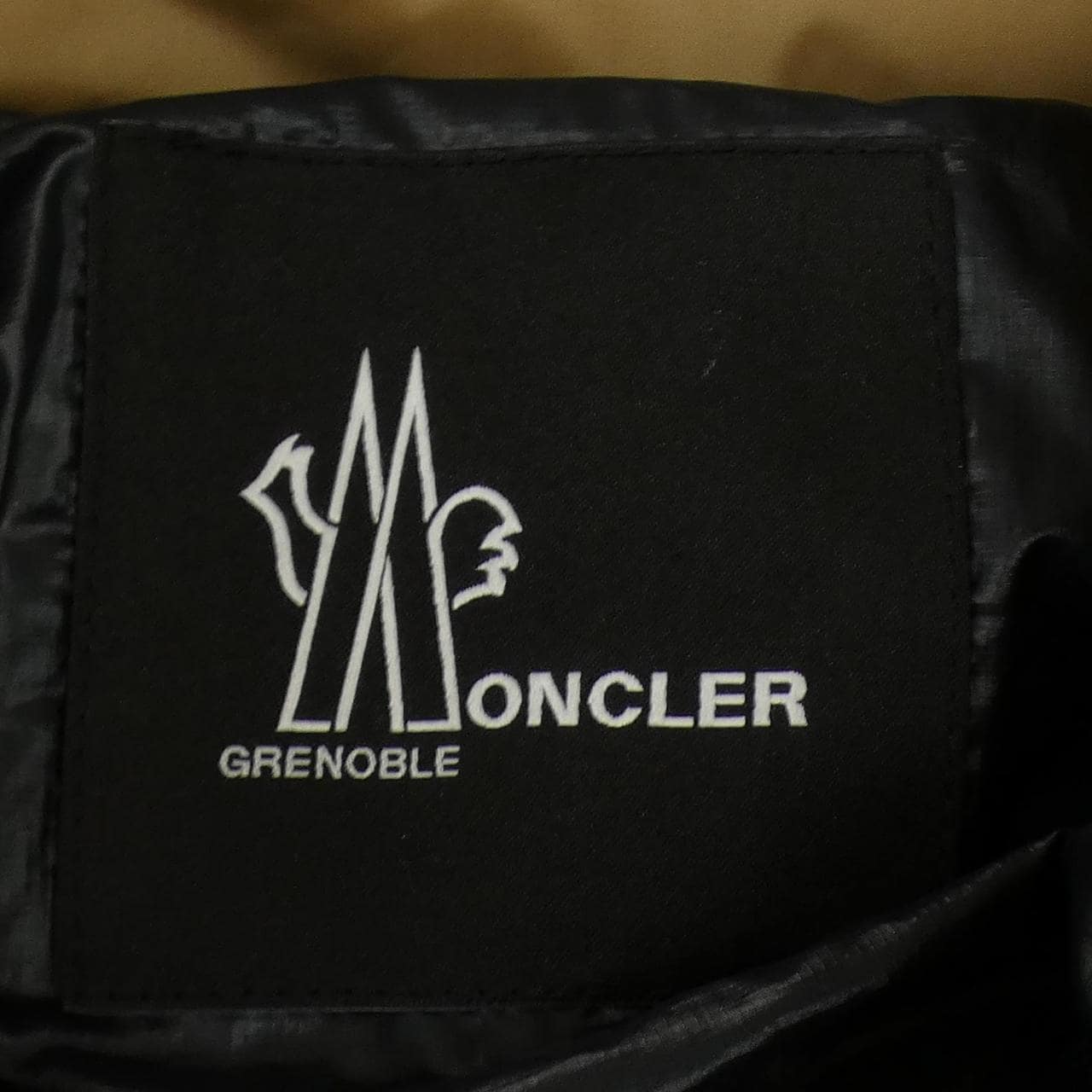 モンクレールグルノーブル MONCLER GRENOBLE ISORNO ダウンジャケット