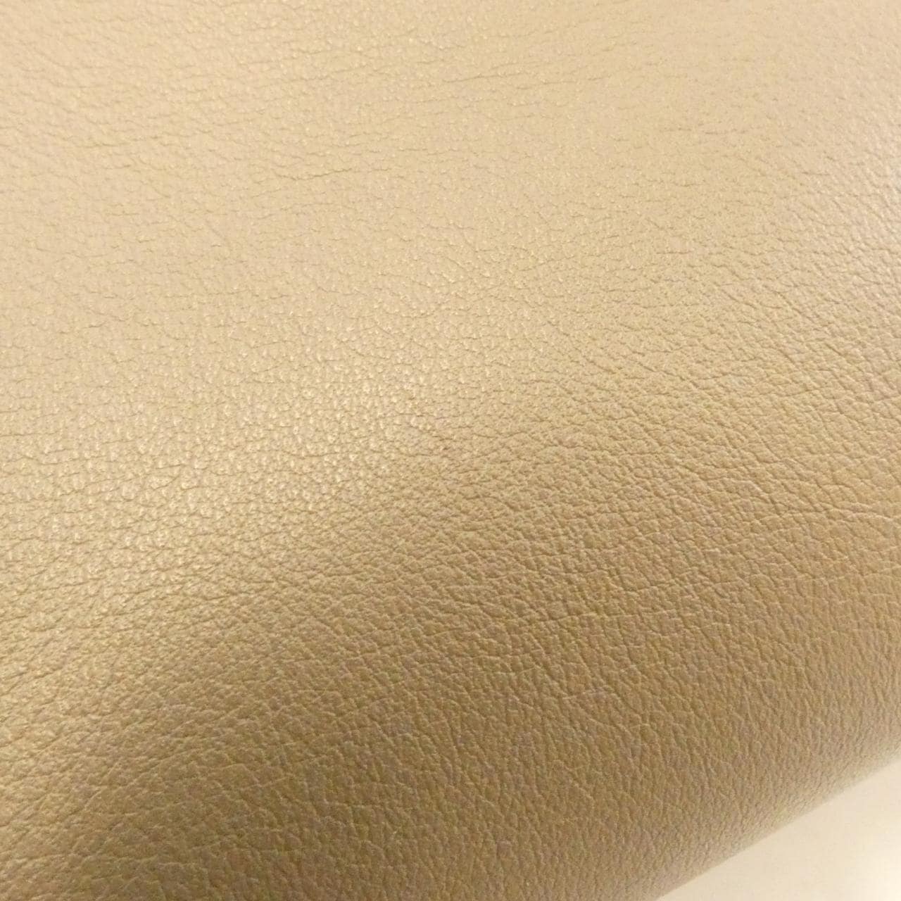 フェンディ バイ ザ ウェイ ミディアム 8BL146 1D5 バッグ