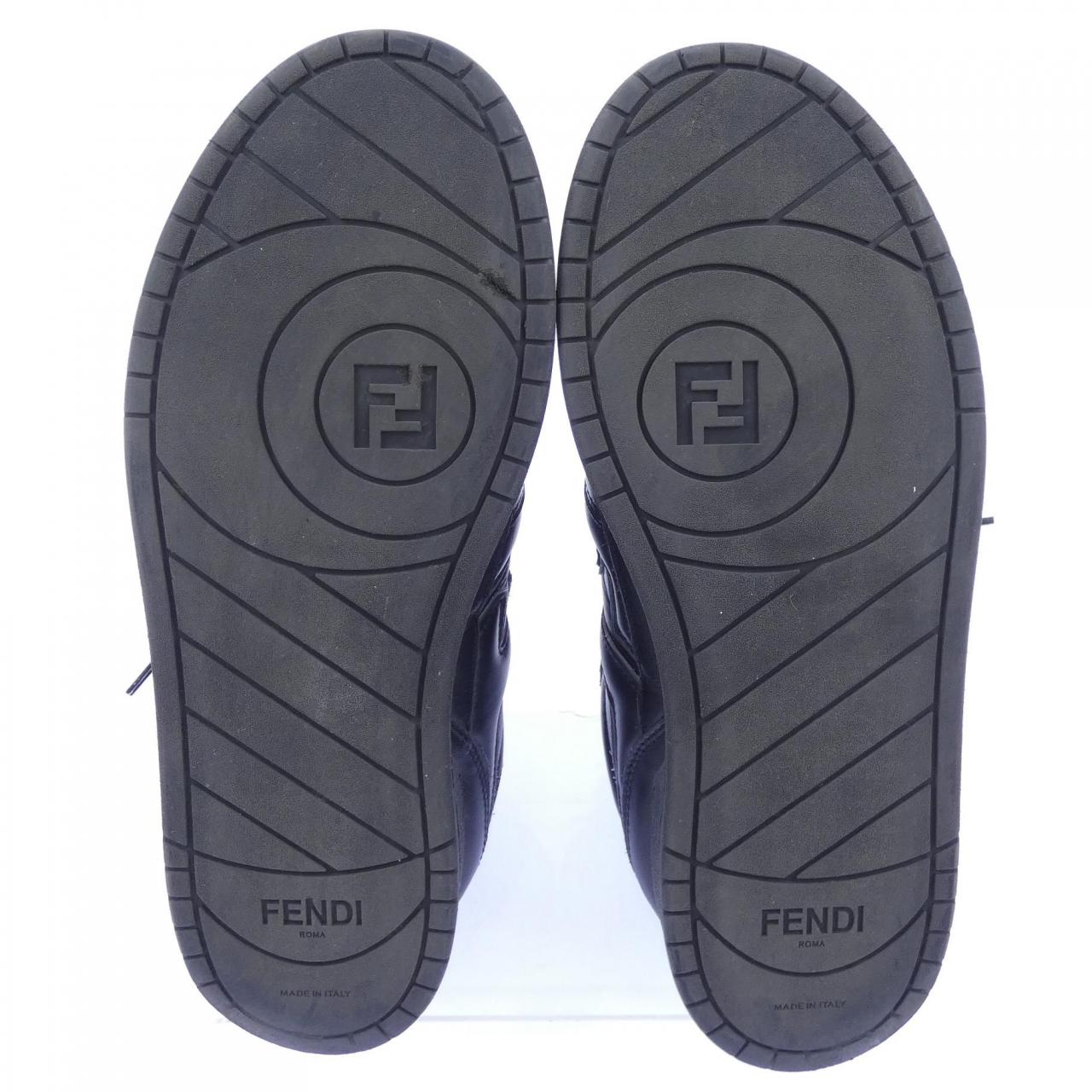 フェンディ FENDI スニーカー