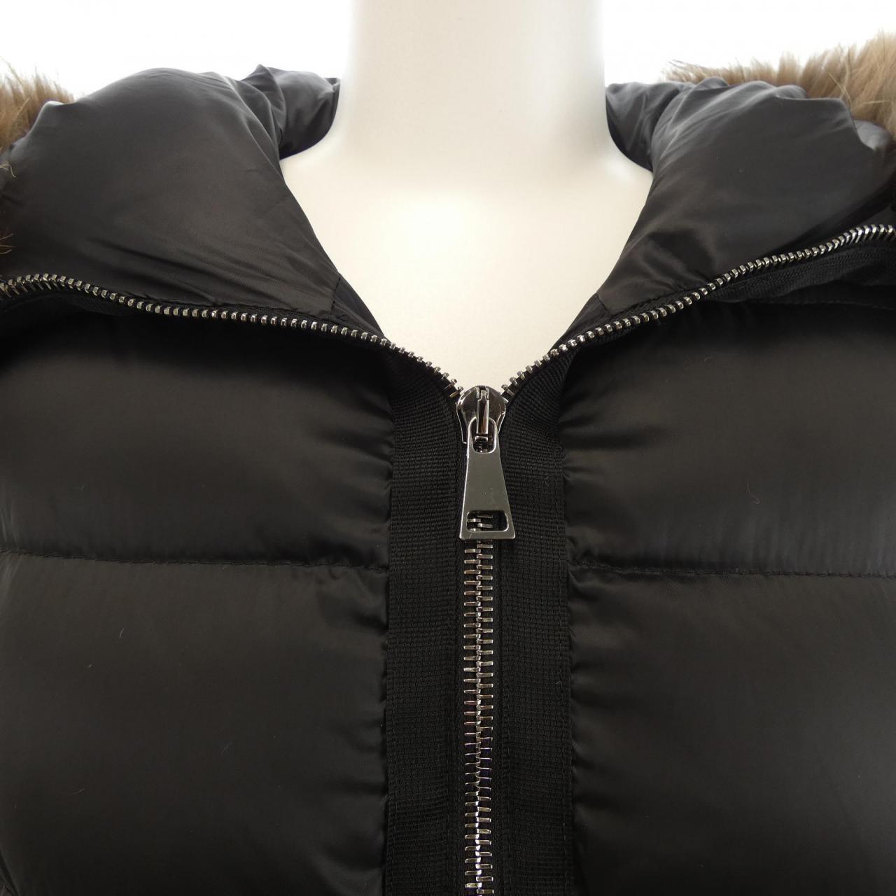 モンクレール MONCLER TATIE ダウンジャケット