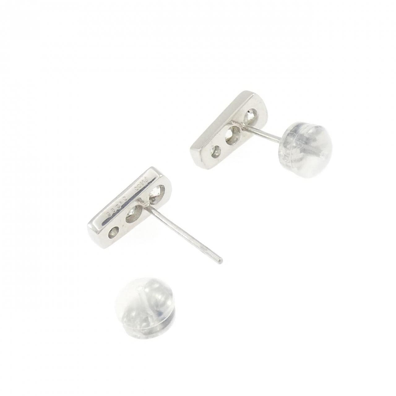 PT900 ダイヤモンド ピアス 0.590CT