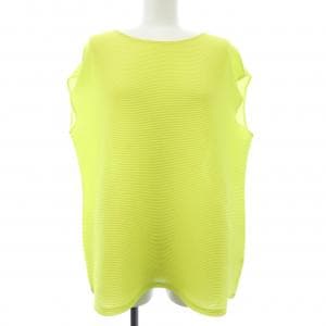 ミーイッセイミヤケ me ISSEY MIYAKE トップス
