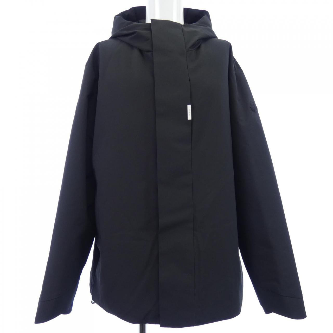 モンクレール MONCLER ダウンジャケット