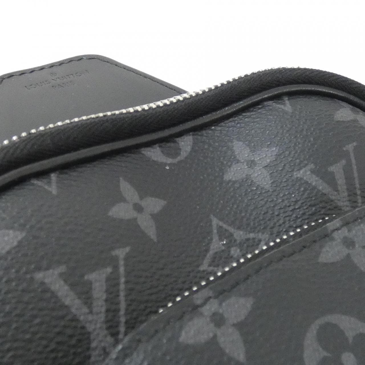 ルイヴィトン モノグラム エクリプス アヴェニュー スリングバッグ PM M47137 ショルダーバッグ