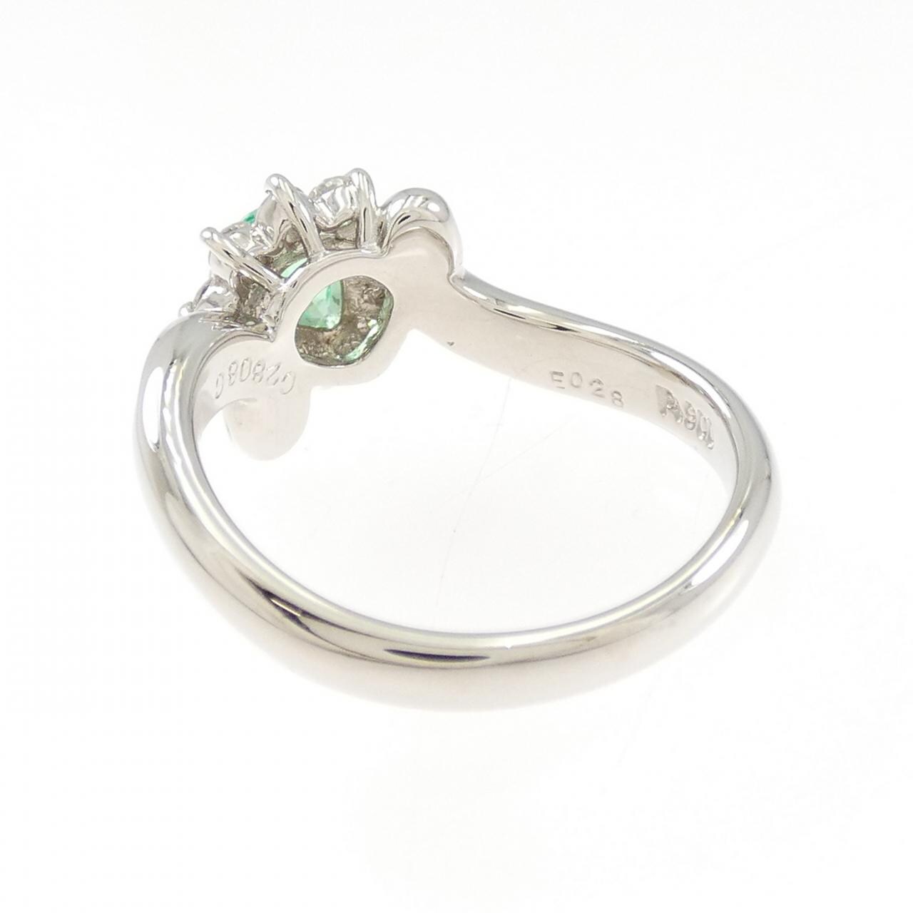 PT900 エメラルド リング 0.28CT