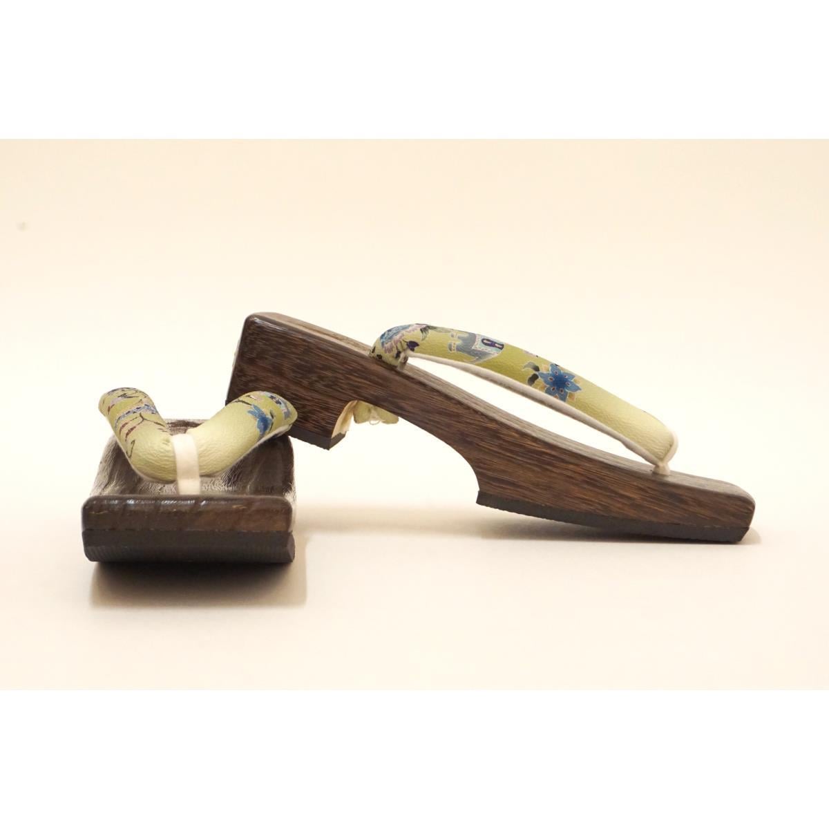 【新品】女下駄　【岡重】Ｆサイズ