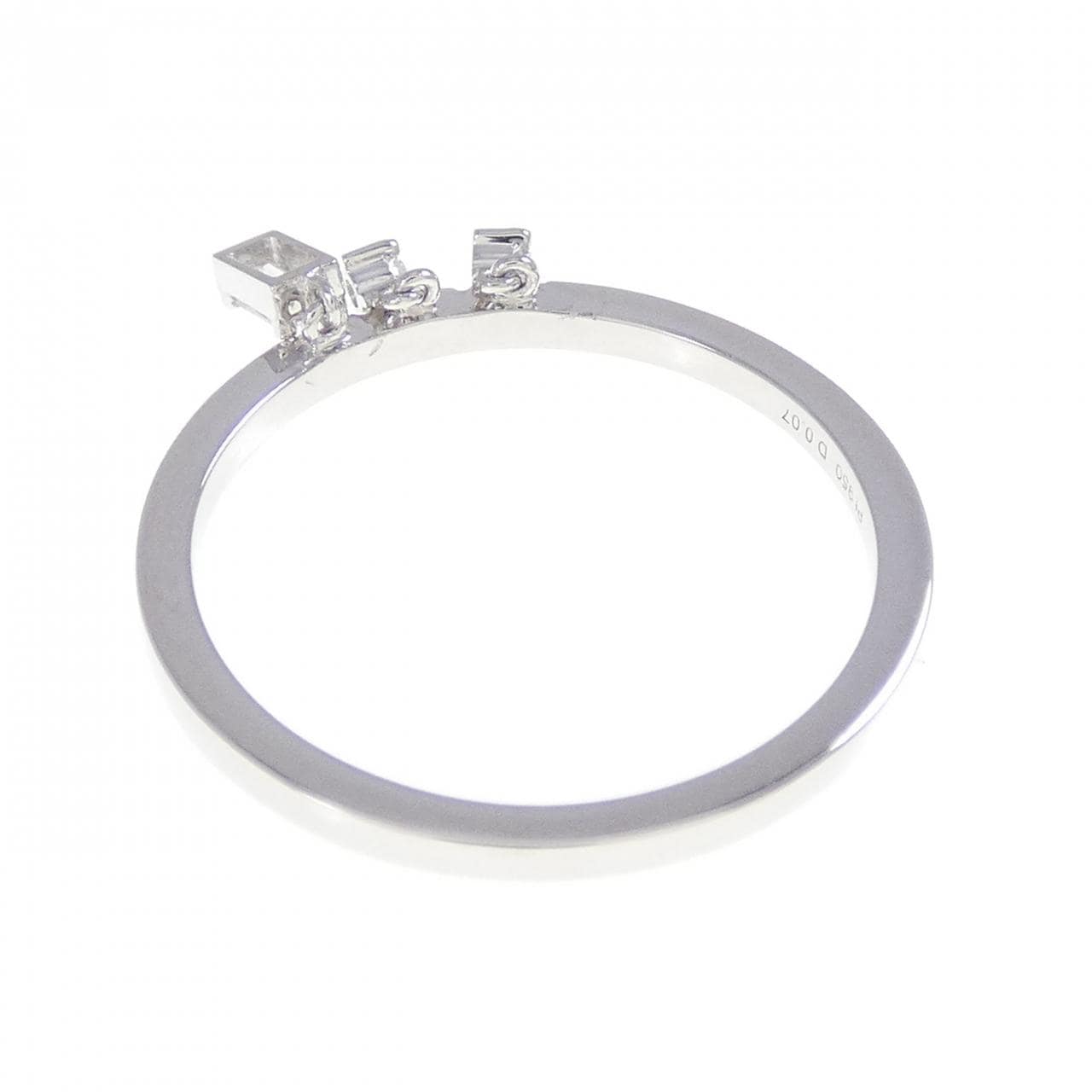 アーカー シャンデリアスウェイプチ リング 0.07CT