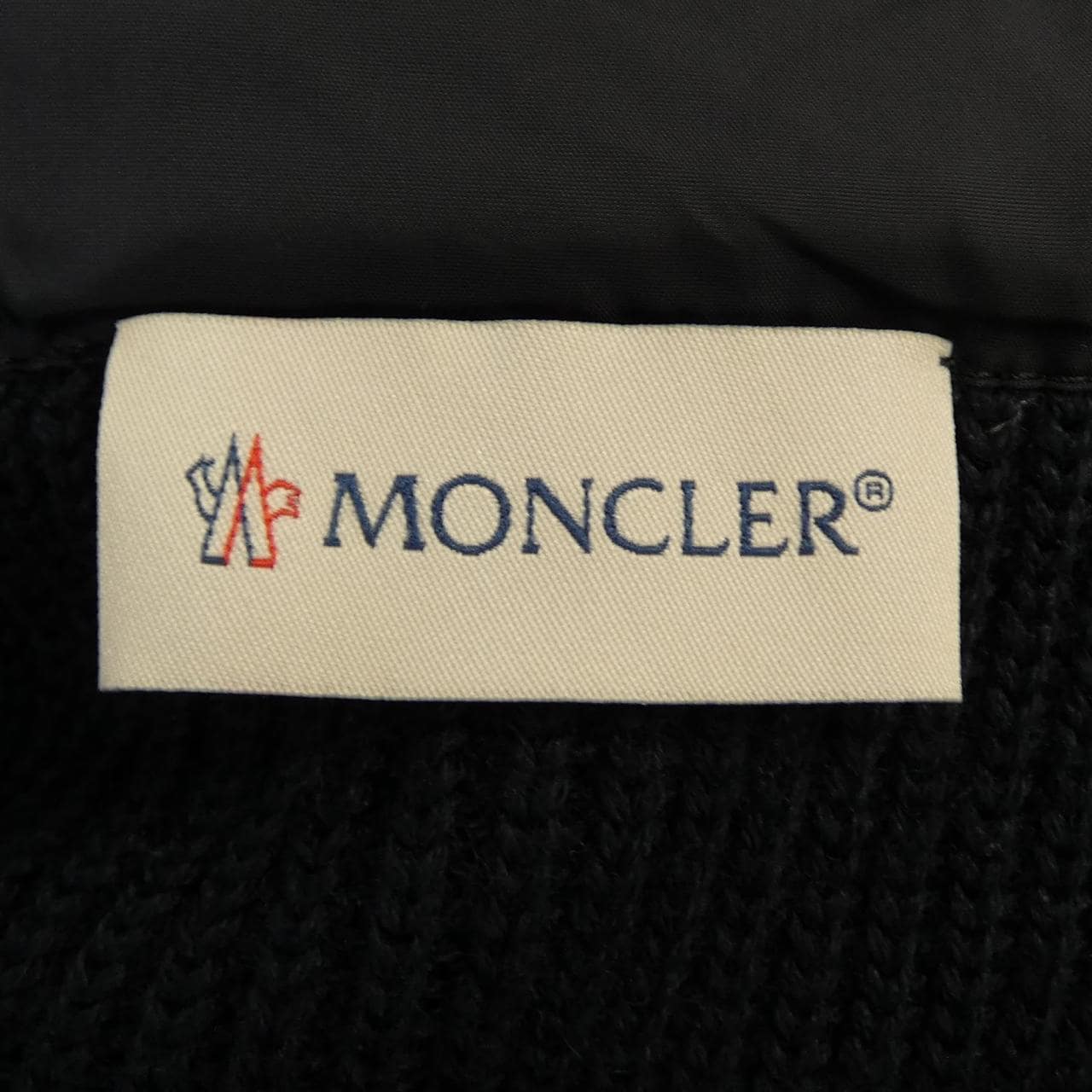 モンクレール MONCLER 20919B50800 ダウンジャケット